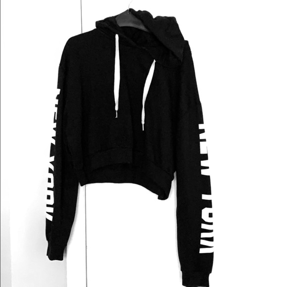 Barely Used CROP TOP A Little Oversized Sweater - Picture 1 of 5